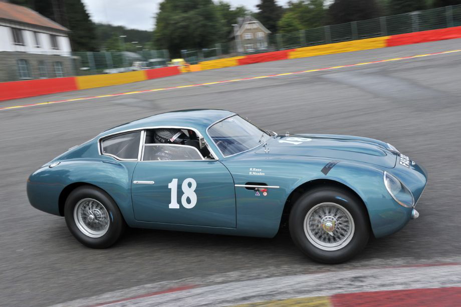 Aston Martin DB4GT Zagato (Replica)